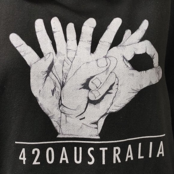 BLACK 420 PULLOVER HOODIE BY SPREAD SHIRT MEN L - Picture 2 of 12